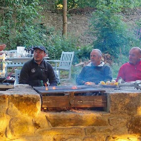 The Log Cabin @ The Old Forge Glamping Hotel Тълоу Екстериор снимка